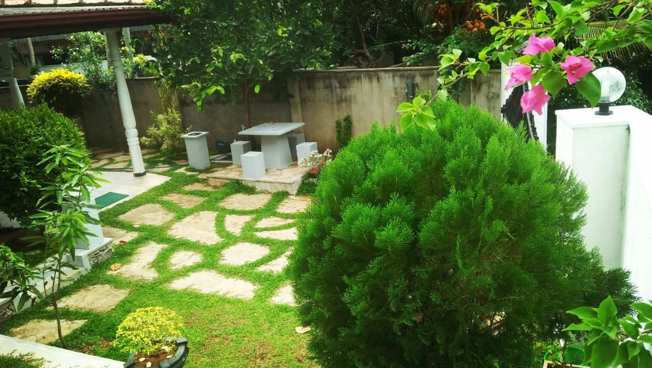 Singithi Villa Unawatuna Exterior foto